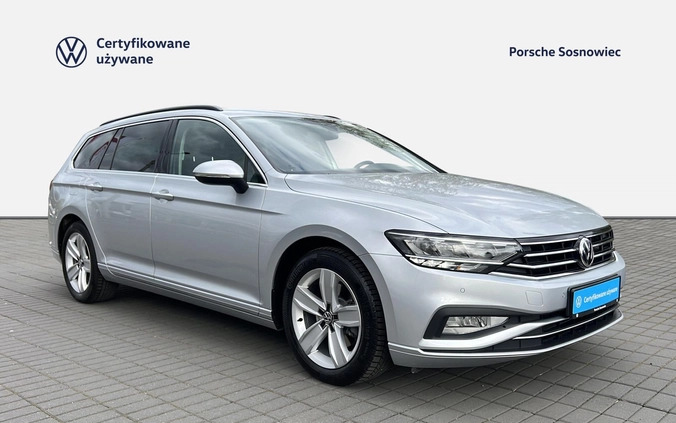 Volkswagen Passat cena 94800 przebieg: 123992, rok produkcji 2019 z Świeradów-Zdrój małe 562